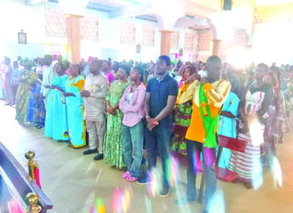 Célébration de la Pâques: les fidèles prient pour la victoire du Burkina face aux défis sécuritaires