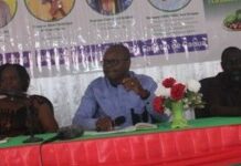 Engagement patriotique et promotion de modèles réussis: les Etoiles du Faso inspirent les étudiants à Gaoua