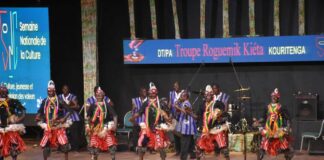 Arts du spectacle pool adultes: 16 artistes et groupes d’artistes sur scène au 2e jour du GPNAL