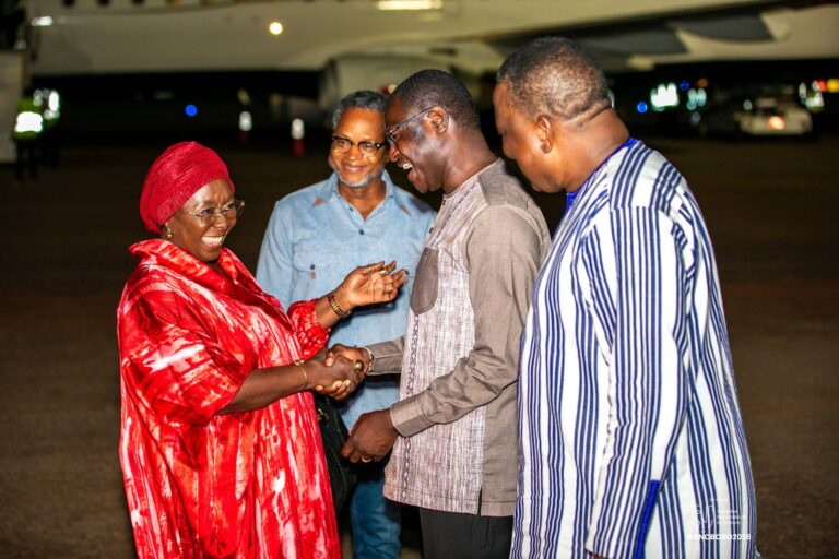 SNC Bobo 2026: la ministre de la Culture du Ghana est arrivée à Bobo-Dioulasso