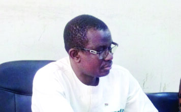 Avancements des agents de l’enseignement secondaire: « A la fin du mois d’avril, beaucoup de bénéficiaires souriront », le ministre Moumouni Zoungrana