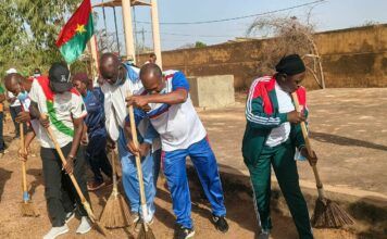 Engagement patriotique Forte mobilisation pour l’assainissement du site Faso Mêbo à Ziniaré