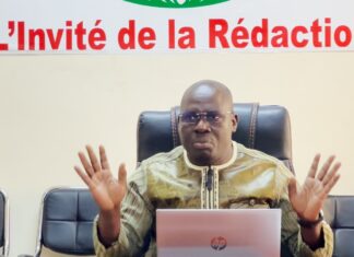 L’Invité de la rédaction des Editions Sidwaya, l’inspecteur principal des douanes, Dr Mohamadi COMPAORÉ,