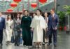 Chine : Peng Liyuan et la première dame du Vietnam visitent le Centre national des arts du spectacle de Chine