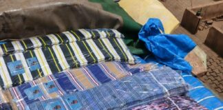 Burkina Faso : saisie de pagnes contrefaits à Dakola, les douanes frappent un réseau de fraude