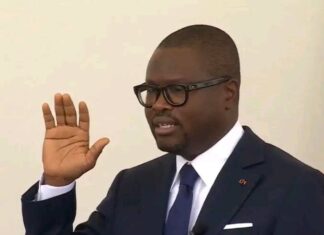 Bénin: le nouveau Président, Romuald Wadagni, prête serment