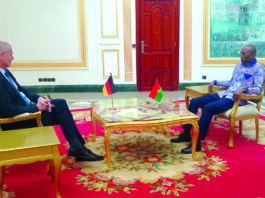 Coopération culturelle: l’ambassadeur d’Allemagne échange avec le président de l’institut Farafina