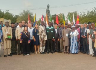 Conférence internationale sur la RPP et la RDP: l’histoire des révolutions revisitée
