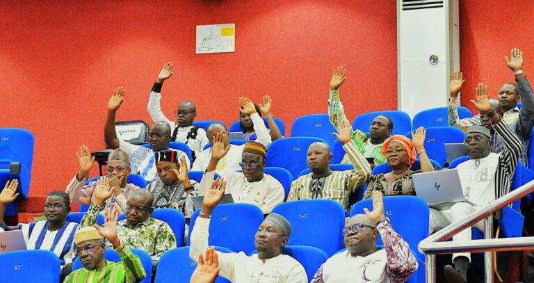 Code du travail au Burkina Faso : Le projet de loi adopté par les députés de l’Assemblée législative du Peuple.