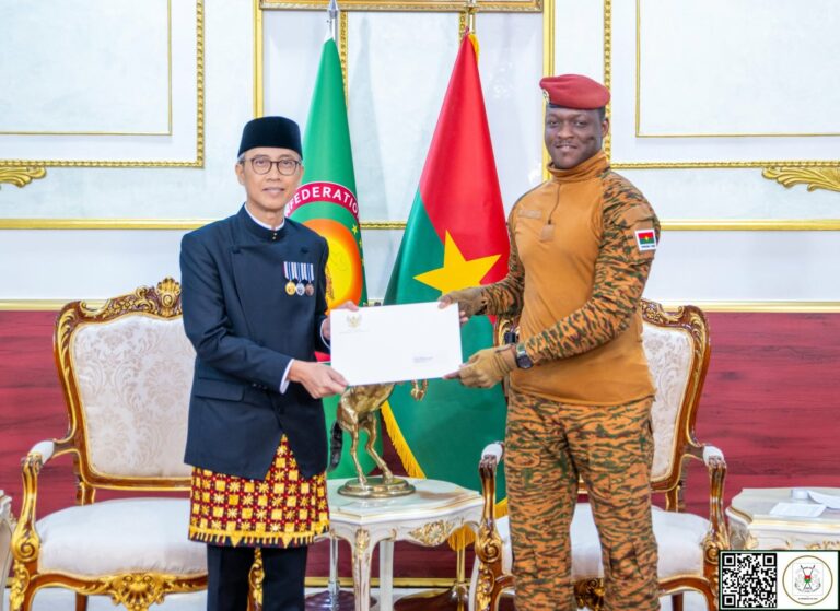 PRÉSENTATION DE LETTRES DE CRÉANCE : S.E.M. Bambang SUHARTO pour renforcer la coopération entre l’Indonésie et le Burkina Faso
