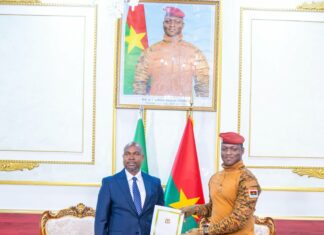 PRÉSENTATION DE LETTRES DE CRÉANCE : S.E.M. Selestine Gervas KAKELE pour booster la relation entre Dodoma et Ouagadougou