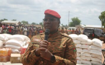 Retour des déplacés dans le Nakambé: la ministre Pélagie Kabré réconforte les populations réinstallées