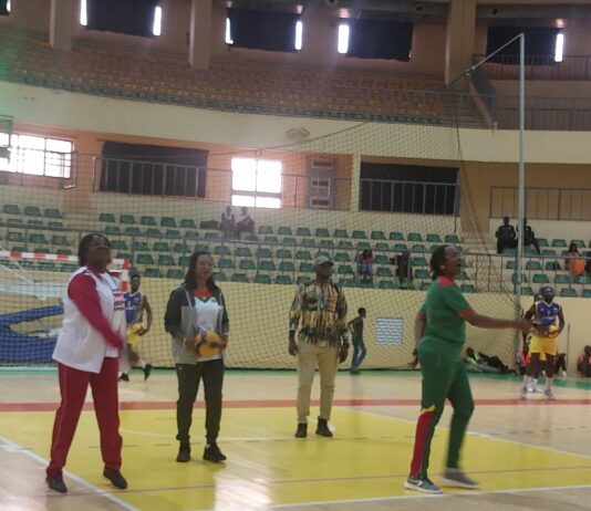 Palais des Sports Ouaga 2000: un nouveau parquet pour accompagner les ambitions du sport burkinabè