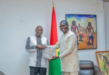 Prix de la Fédération internationale des archives du film : Ardiouma Soma, premier africain lauréat présente sa distinction au ministre de la Culture