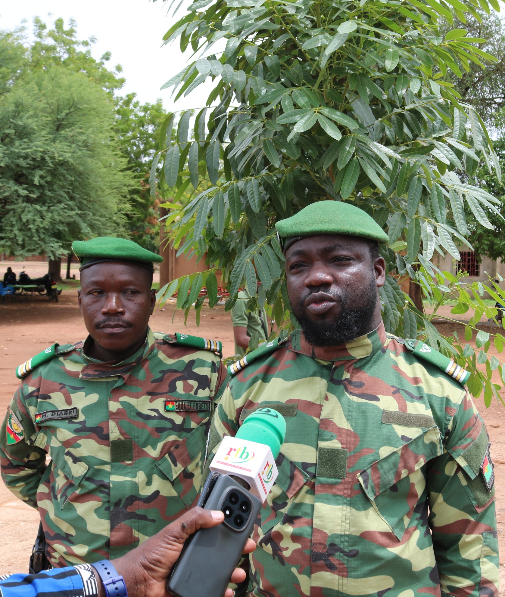 « C’est la preuve que la population s’est approprié cette politique de reverdissement de nos villes », a déclaré le directeur régional, le lieutenant-colonel des eaux et forêts Romuald Nikiema.