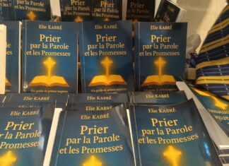 Dédicace du livre : « Prier par la Parole et les Promesses », une œuvre de Pr Elie KABRE