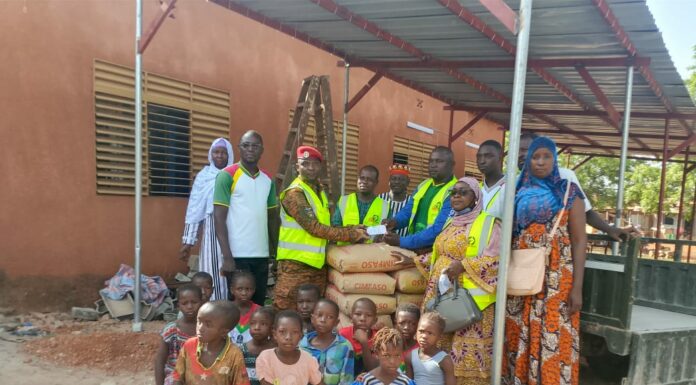 Développement endogène : La communauté éducative de l’école Centre B de Kaya apporte leur contribution