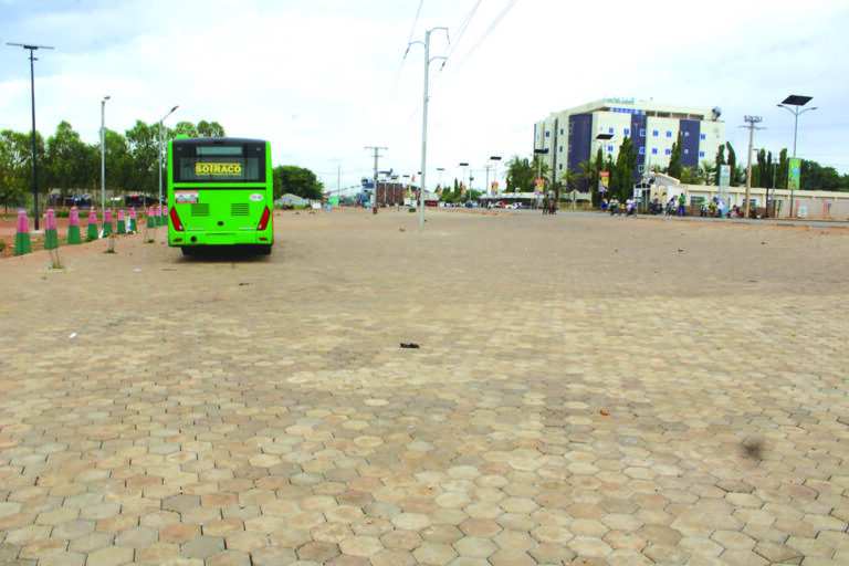 Rues, Place de la nation, accotements… : Faso Mêbo change le visage de la ville de Tenkodogo
