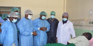 Transplantation rénale au Burkina : une délégation gouvernementale salue les efforts du CHU de Tengandogo