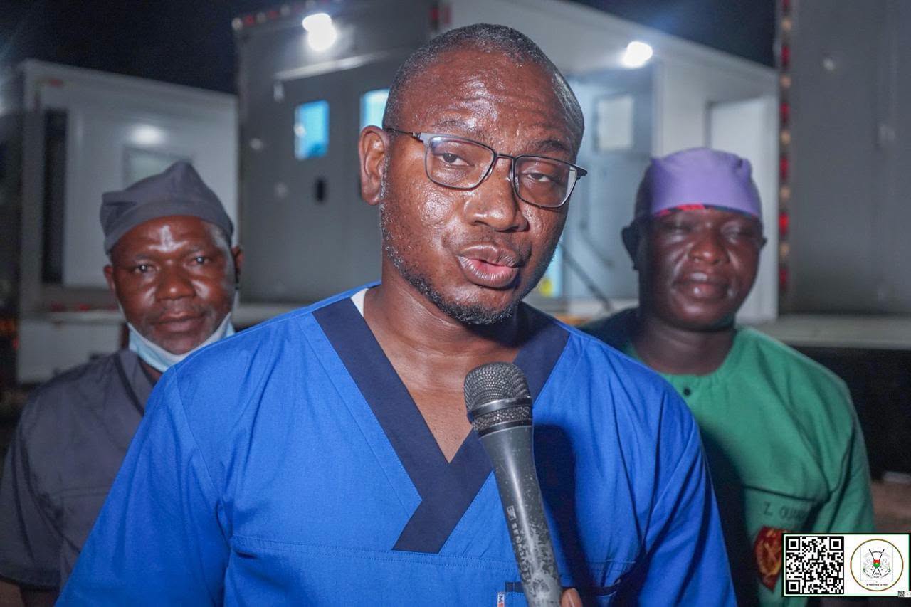 Le Médecin-Commandant Sylvain Wendmi KARFO, chirurgien général et digestif a déjà à son actif une soixantaine de patients consultés dont 16 opérés avec succès