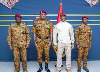 Forces armées nationales : Le Camarade Capitaine Ibrahim TRAORÉ remet les attributs de Général aux nouveaux promus
