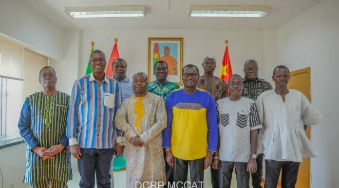 Ambassade du Burkina en Chine : le ministre Pingdwendé Gilbert Ouédraogo reconnaissant au camarade ambassadeur Daouda Bittié