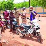 Port obligatoire du casque à Koudougou: les usagers non en règle refoulés par la police
