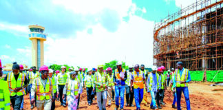 Modernisation de l’aéroport international de Bobo-Dioulasso: le ministre Emile Zerbo salue l’évolution des travaux