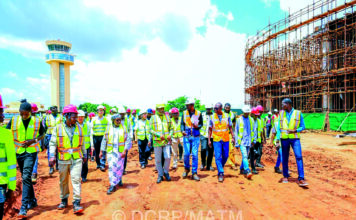 Modernisation de l’aéroport international de Bobo-Dioulasso: le ministre Emile Zerbo salue l’évolution des travaux
