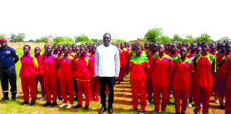 Immersion patriotique obligatoire : Le ministre Pingdwendé Gilbert Ouédraogo encourage les appelés de Tenkodogo