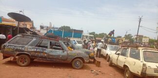 Bama-Taxi : Carnet de voyage à bord de ces véhicules qui défient le temps