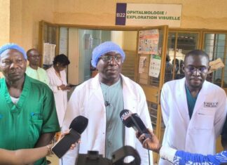 Une première dans les hôpitaux publics du Burkina Faso :le CHU de Bogodogo lance la chirurgie de la cataracte par phacoémulsification (Phaco-E)