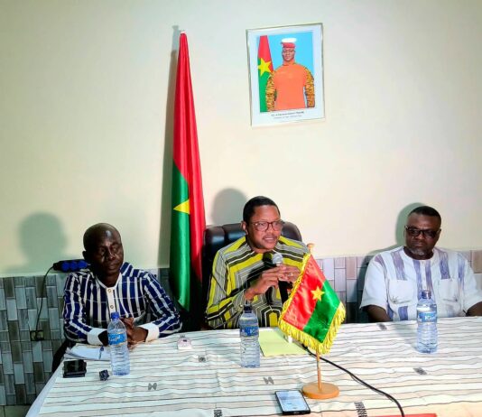 Bujumbura: le ministre Karamoko Jean Marie Traoré rassure la diaspora sur la situation du pays