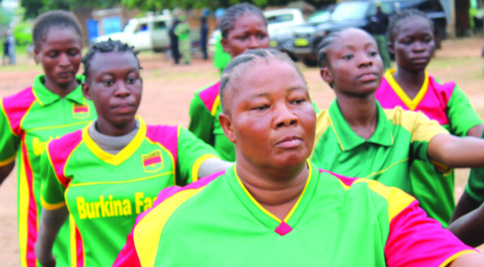 Immersion patriotique obligatoire à Gaoua : la religieuse Odette Kambou dans les rangs des appelés, à 40 ans