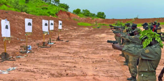 Immersion patriotique des professionnels de la culture: 21 appelés initiés au maniement aux armes