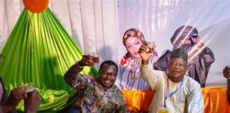 SITHO 2026 : le ministre Gilbert Ouédraogo communie avec les festivaliers du Niger et du Mali