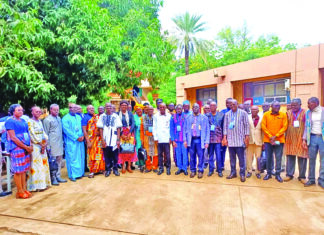 Production des savoirs sur l’Afrique: des chercheurs africains repensent l’analyse du discours