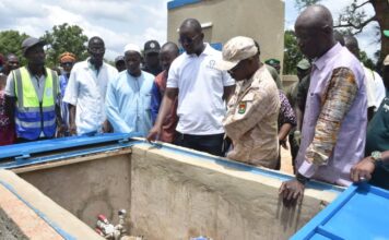 Suivi de la campagne agricole : le commandant Ismaël Sombié encourage les producteurs dans les Koulsé