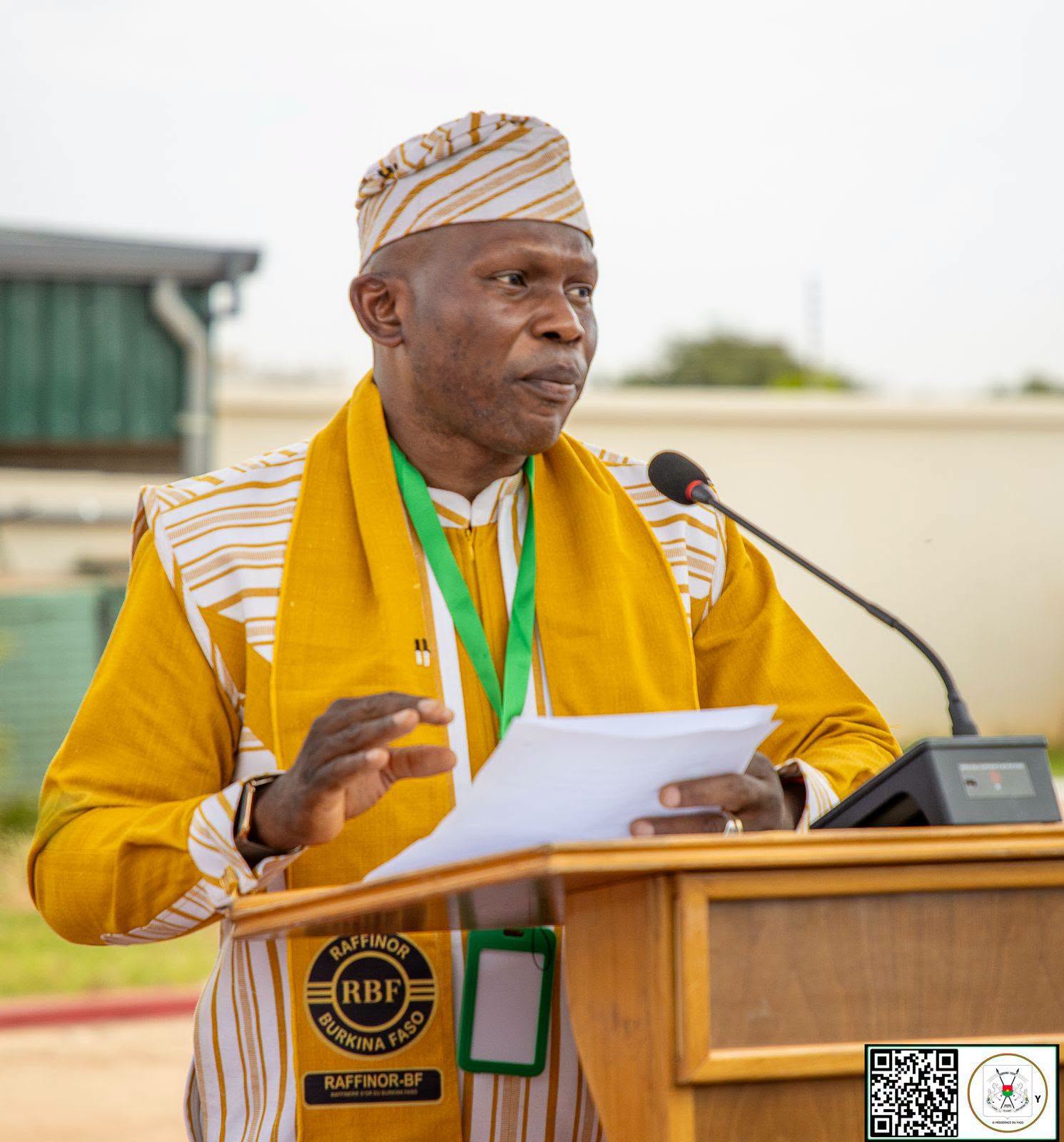 Pour le Directeur général de RAFFINOR-BF, Camarade Adama SAWADOGO, cette infrastructure traduit la volonté des autorités de rompre avec le statut de simple exportateur de matières brutes
