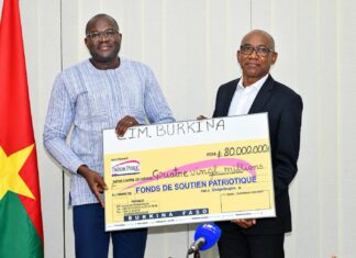 𝗙𝗼𝗻𝗱𝘀 𝗱𝗲 𝘀𝗼𝘂𝘁𝗶𝗲𝗻 𝗽𝗮𝘁𝗿𝗶𝗼𝘁𝗶𝗾𝘂𝗲 : 𝗖𝗜𝗠 𝗕𝗨𝗥𝗞𝗜𝗡𝗔 𝗮𝗽𝗽𝗼𝗿𝘁𝗲 𝘂𝗻𝗲 𝗰𝗼𝗻𝘁𝗿𝗶𝗯𝘂𝘁𝗶𝗼𝗻 𝗱𝗲 𝟴𝟬 𝗺𝗶𝗹𝗹𝗶𝗼𝗻𝘀 𝗱𝗲 𝗙𝗖𝗙𝗔 à 𝗹’𝗲𝗳𝗳𝗼𝗿𝘁 𝗻𝗮𝘁𝗶𝗼𝗻𝗮𝗹