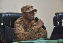Sécurité alimentaire et souveraineté : Le ministre Ismaël Sombié à l’écoute du monde rural du Gulmu Pour le ministre chargé de l’agriculture, Ismaël Sombié, l’engagement des agriculteurs, des éleveurs et des transformateurs demeure essentiel à la consolidation de la souveraineté alimentaire.
