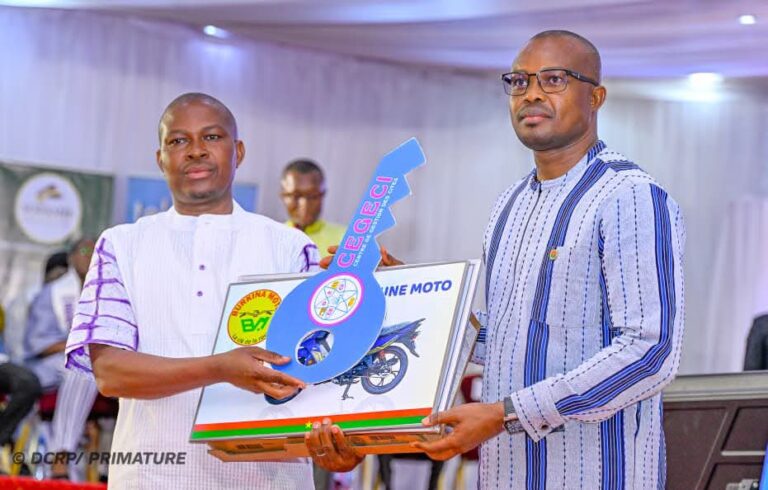 Hakili Mousso 2026 : le Burkina Faso célèbre l&rsquo;excellence scientifique féminine 