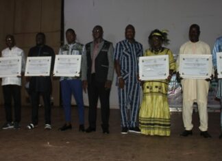 Excellence scolaire : Des élèves et des enseignants des régions de Bankui et du Sourou primés à Dédougou