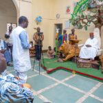 NUIT DE LA RÉVOLUTION PROGRESSISTE POPULAIRE : Le Comité d’organisation sollicite les bénédictions de Sa Majesté le Mogho Naaba Sa Majesté le Mogho Naaba a prodigué des conseils à la délégation pour la réussite de La nuit de la Révolution Progressiste Populaire