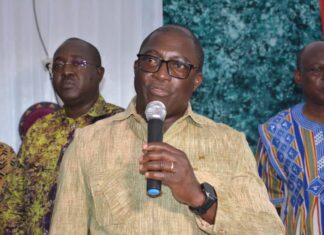 Exposition gouvernementale: Mathias Traoré présente les réformes de son département
