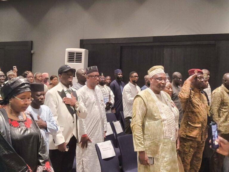 Diaspora AES résidant au Sénégal : forte mobilisation pour réaffirmer le soutien aux autorités
