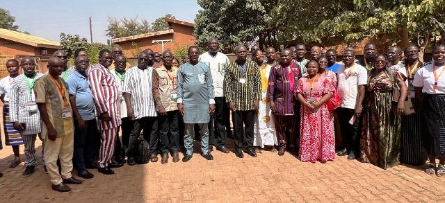 Ecole normale supérieure: le 2e colloque international  officiellement ouvert