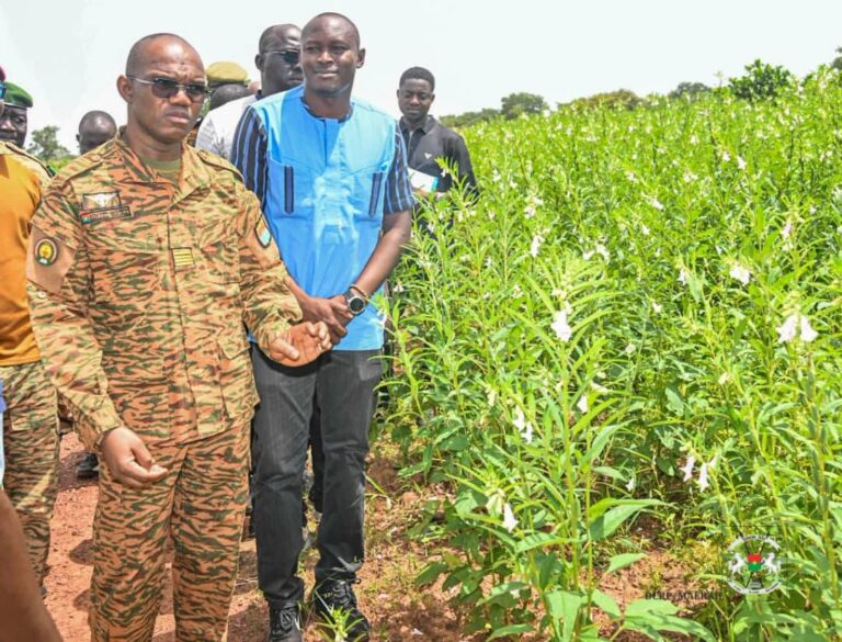 Campagne agropastorale 2026-2027 : Ismaël Sombié salue les performances de la ferme « Yere Ta »